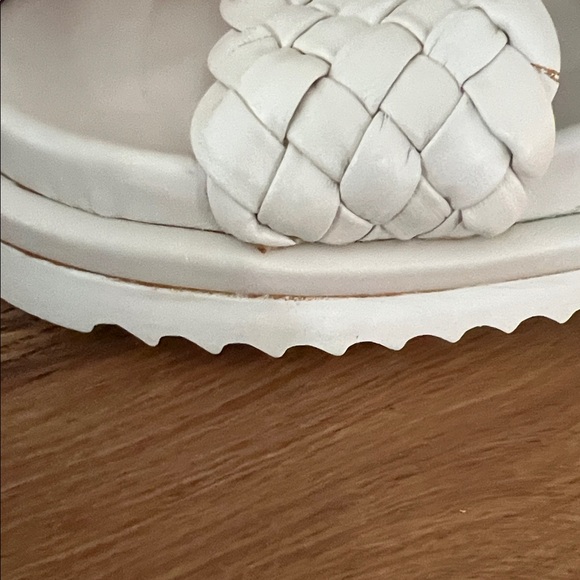 Homers Tubular Ivory Neutral Braided Sandals Ankle Strap Size 36 Reg. $375 - Picture 11 of 13